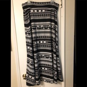 Indian black/white Aline print maxi skirt
